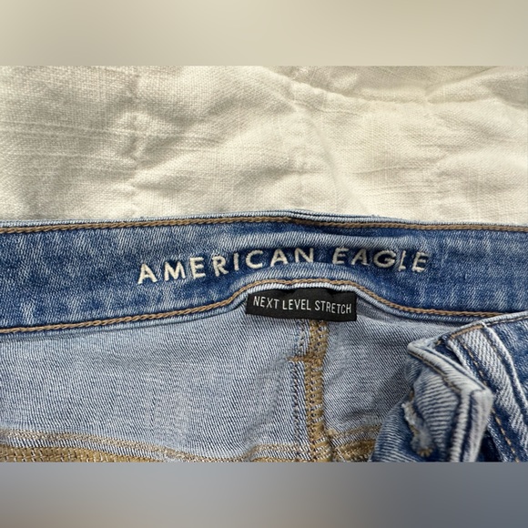 American Eagle Jean Shorts - Picture 4 of 6